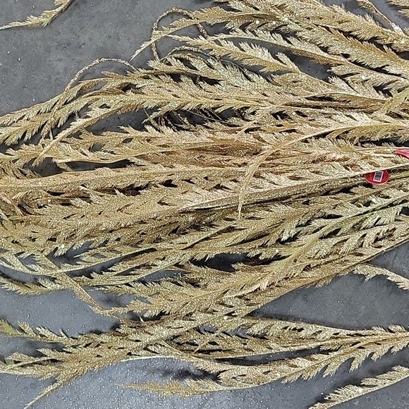 Christmas Decor - Picture 2 of 4